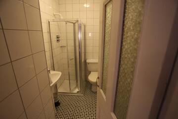 Фото номера Двухместный номер с 1 кроватью Гостевой дом Rolling Wave Guesthouse г. Бандоран 7
