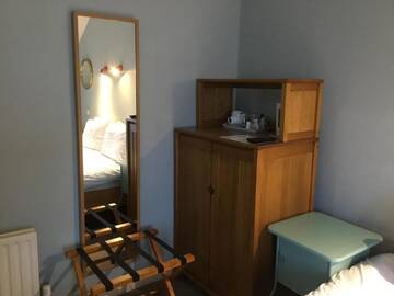 Фото номера Трехместный номер с видом на море Гостевой дом Rolling Wave Guesthouse г. Бандоран 9