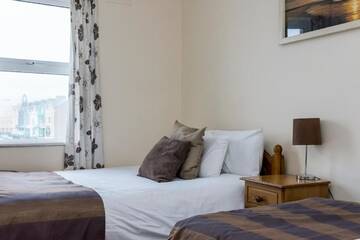 Фото номера Таунхаус с 2 спальнями Дома для отпуска Ocean View - 2 Bed Townhouse г. Бандоран 8