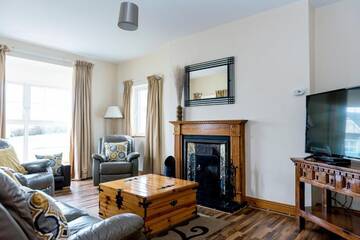 Фото номера Отдельный дом с 4 спальнями Дома для отпуска Portbeg Holiday Homes at Donegal Bay г. Бандоран 73