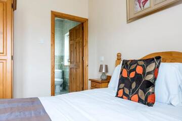 Фото номера Отдельный дом с 4 спальнями Дома для отпуска Portbeg Holiday Homes at Donegal Bay г. Бандоран 71