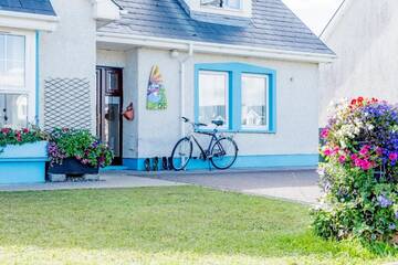 Фото номера Отдельный дом с 4 спальнями Дома для отпуска Portbeg Holiday Homes at Donegal Bay г. Бандоран 96