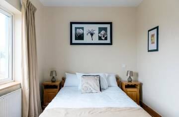 Фото номера Отдельный дом с 4 спальнями Дома для отпуска Portbeg Holiday Homes at Donegal Bay г. Бандоран 30