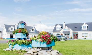 Фото номера Отдельный дом с 4 спальнями Дома для отпуска Portbeg Holiday Homes at Donegal Bay г. Бандоран 38