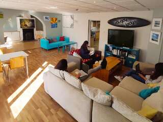 Фото Хостелы Rougey Lodge Hostel г. Бандоран